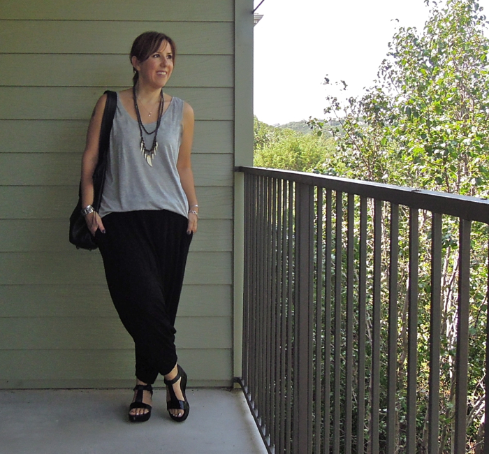 eileen fisher harem pants outfit, fashion blogger harem pants, everlane ryan tank, robert clergerie pepo sandal, admonish customer leather tote, made in the USA fashion